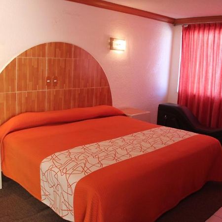 Ciudad Sahagun Hotel Plaza Sahagun מראה חיצוני תמונה